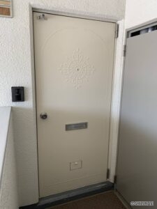 3階部分の玄関前の写真です。
