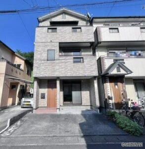 【リフォーム済】静岡市駿河区小鹿　4SLDKの物件画像