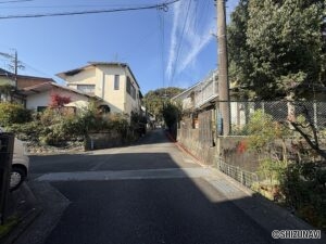 前面道路（東から撮影）　横砂東町　売土地