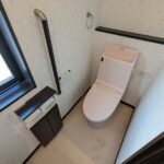 平井トイレ2階