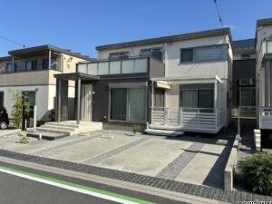 函南町平井エンブルタウン　セキスイハイム中古住宅　P並列3台分　函南東小・函南東中校区の物件画像
