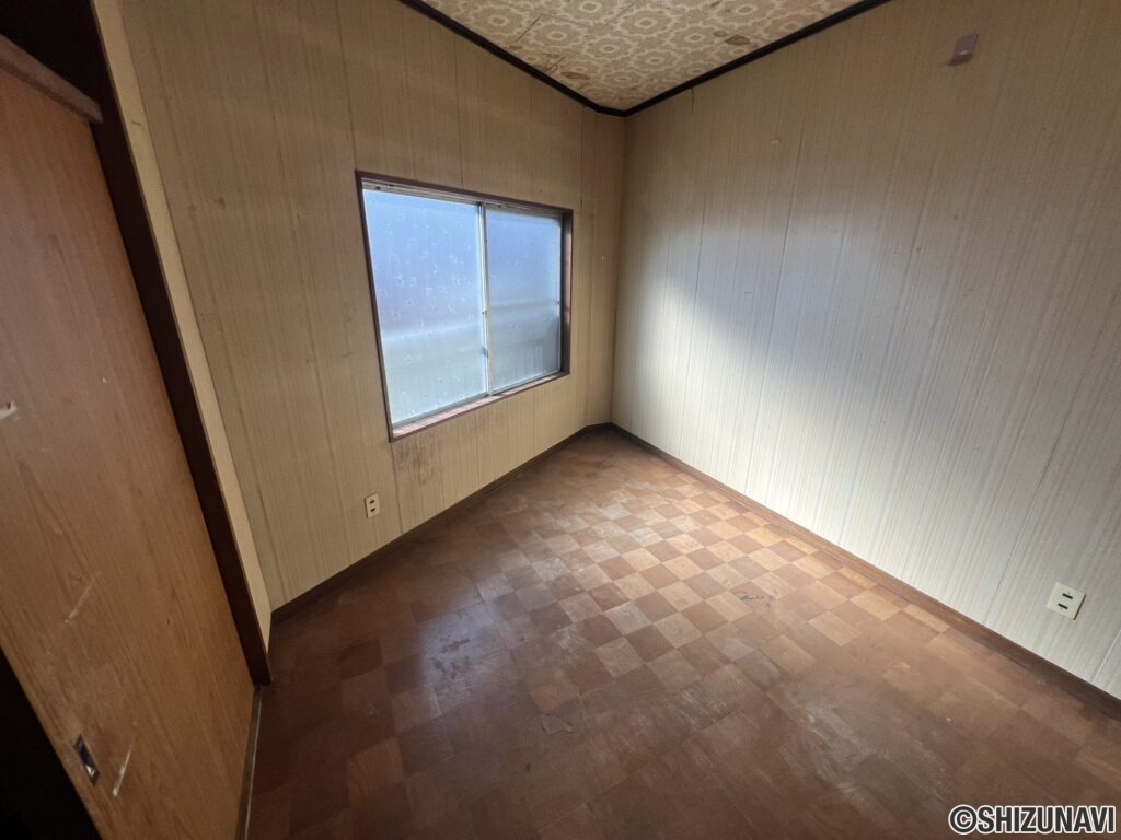 2階居住スペース　洋室です