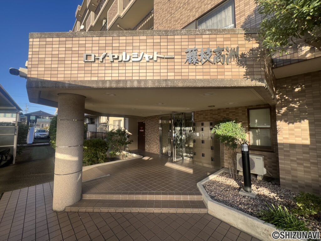 マンション入口です