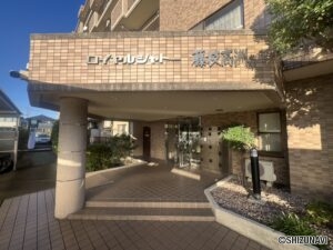 マンション入口です