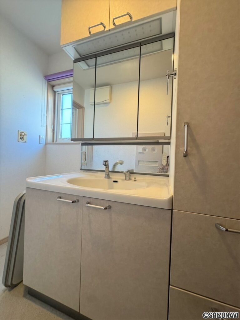 島田市阿知ケ谷　中古住宅の画像