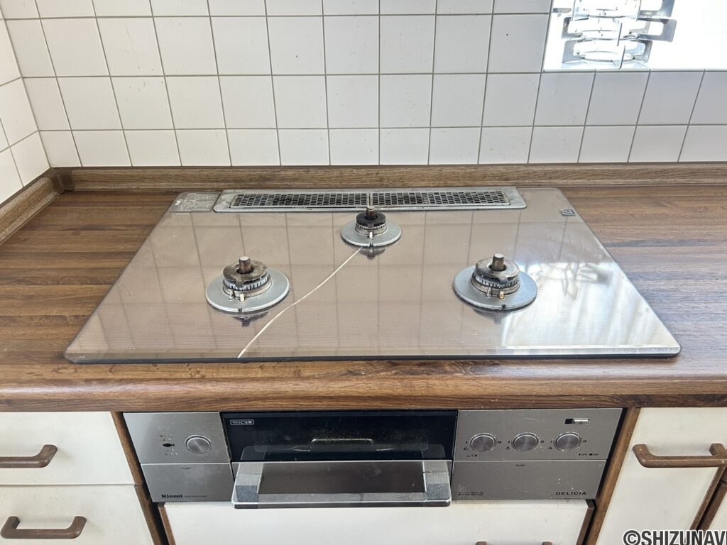 キッチンになります。