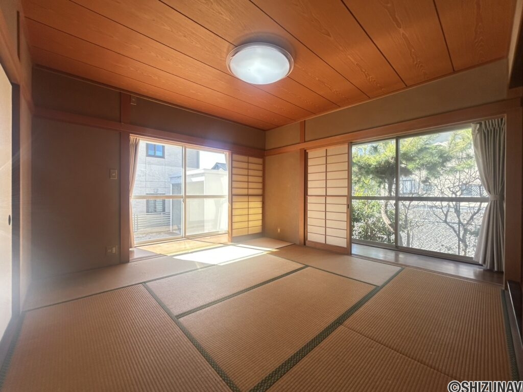 和室約8帖になります。