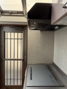 オール電化の為、IHコンロとなります。