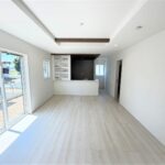 １号棟　リビング主採光南向きで開放感抜群！！