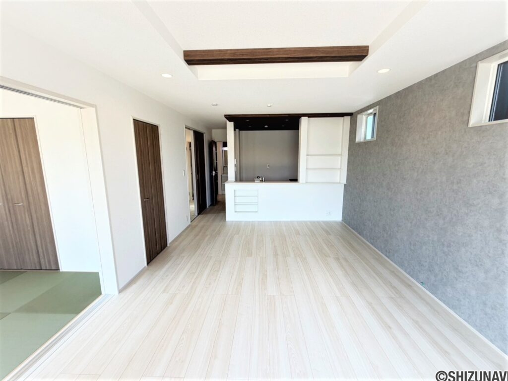 ３号棟　リビング主採光南向きで開放感抜群！！