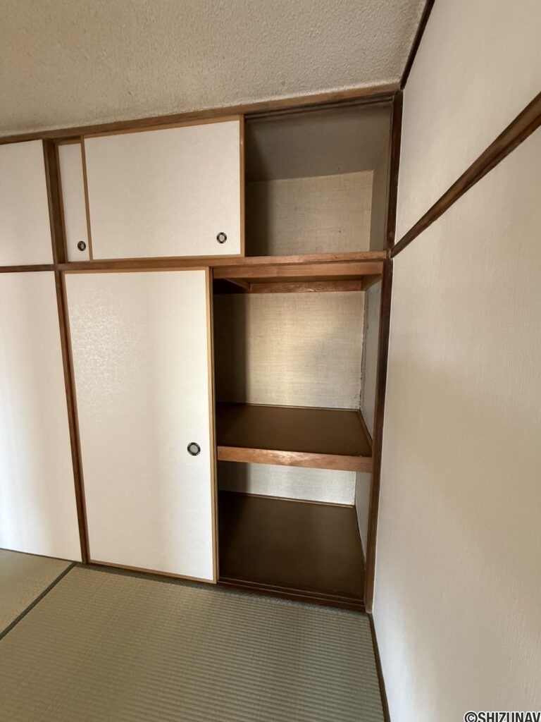 東カンマンション　収納