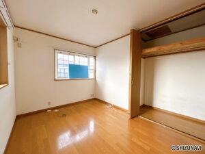 2階北側洋室6帖