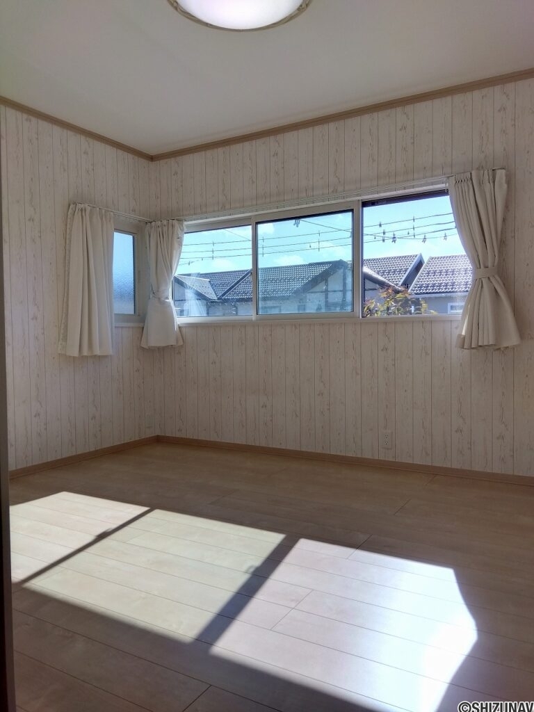 函南町平井　セキスイハイム中古住宅　内観