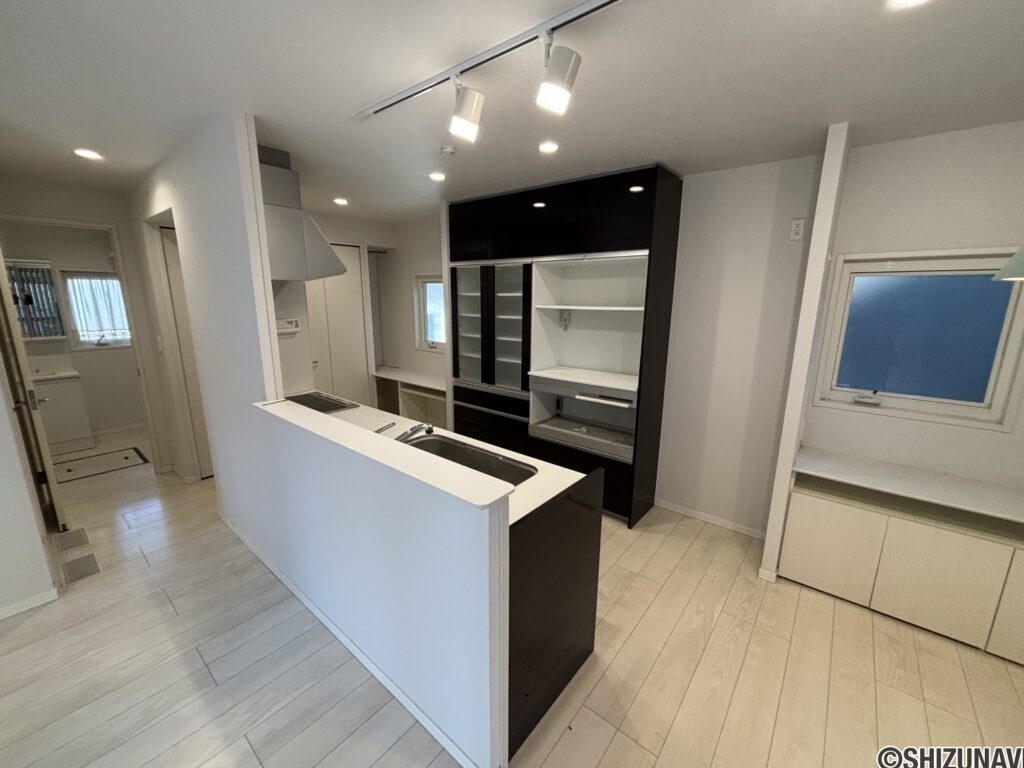 富士市松岡　戸建　内観