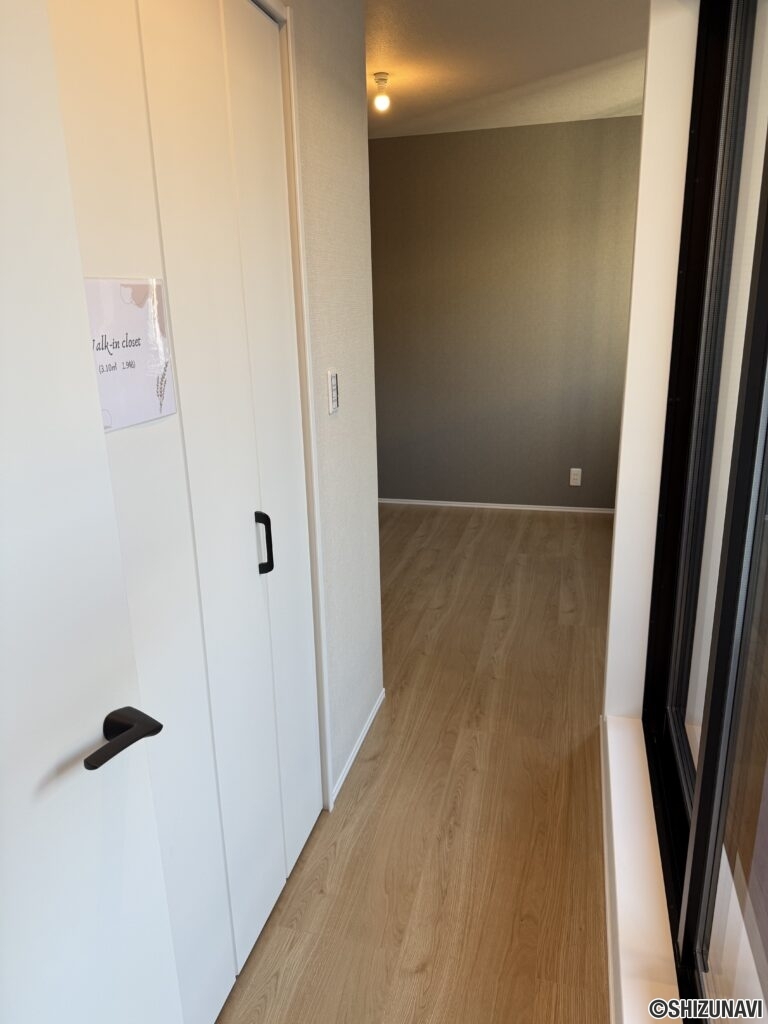 洋室7.3帖　南側　ＷＩＣ