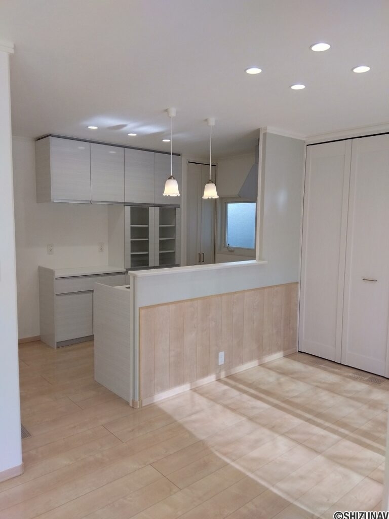 函南町平井　セキスイハイム中古住宅　内観