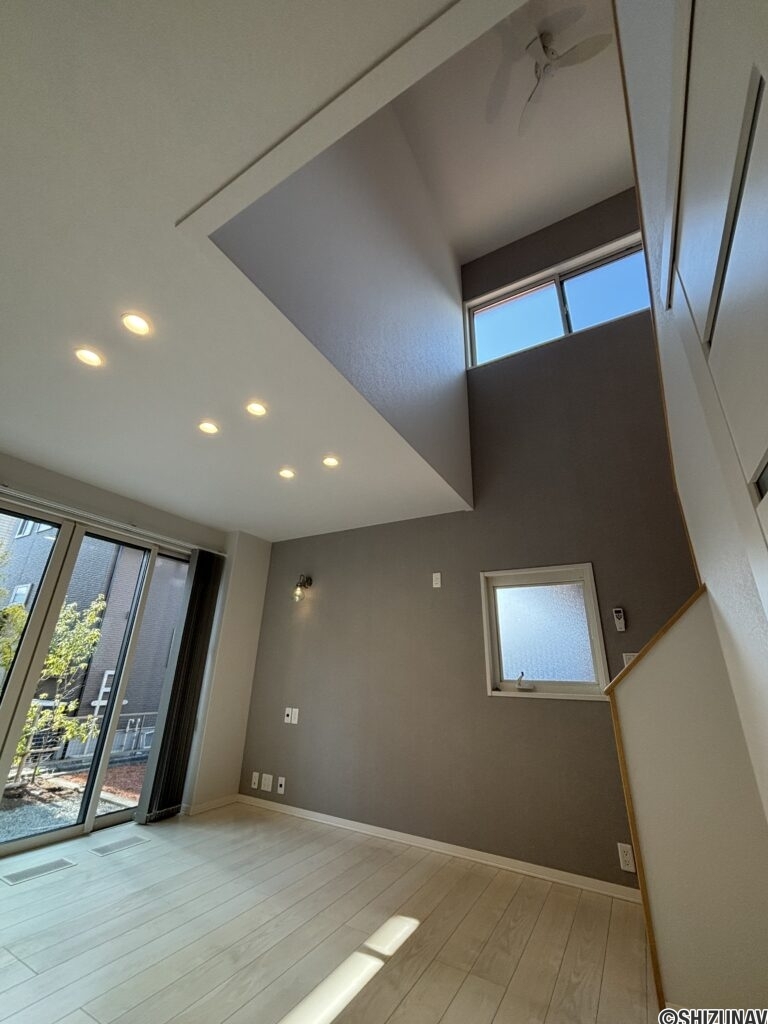 富士市松岡　戸建　内観