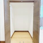 1階階段下収納