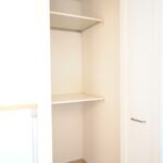 2階廊下　収納