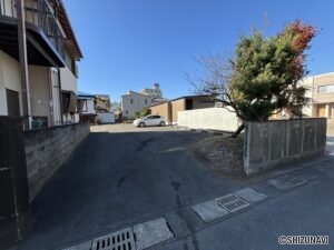 沼津市志下　建築条件無し　売土地　約91坪の物件画像