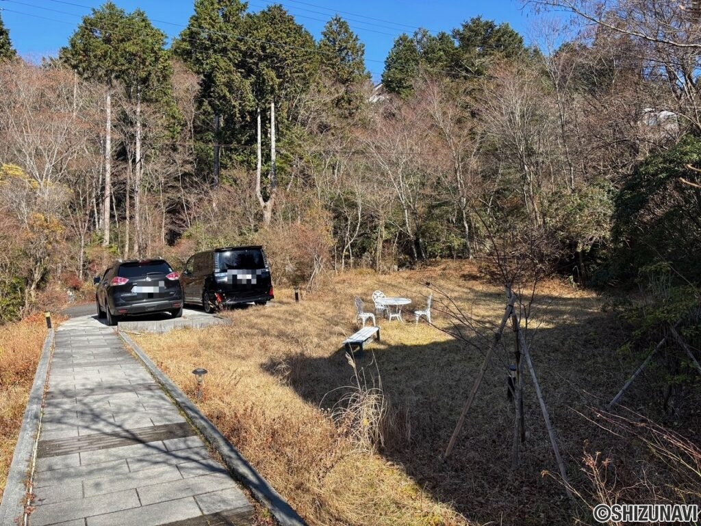 裾野市須山　十里木別荘地内　中古戸建