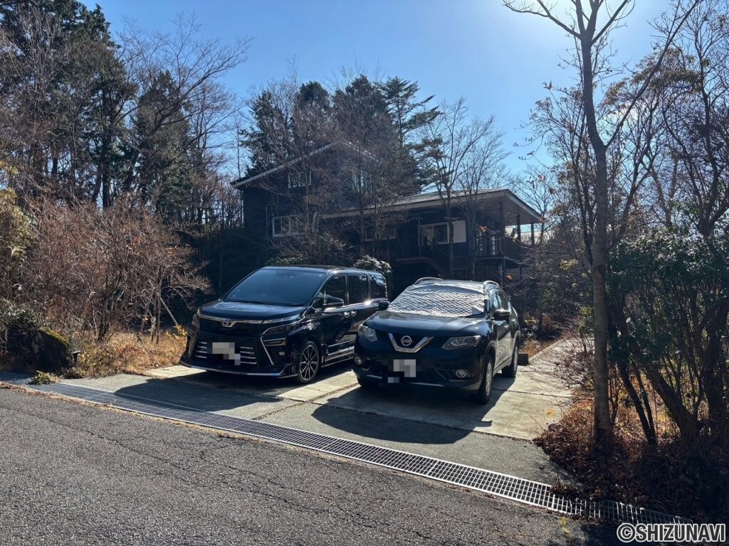 裾野市須山　十里木別荘地内　中古戸建