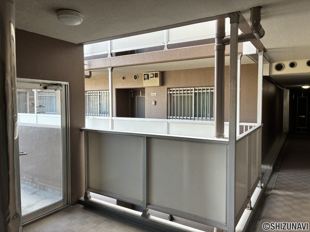 ベルメゾン富士川　3階　4LDKの画像