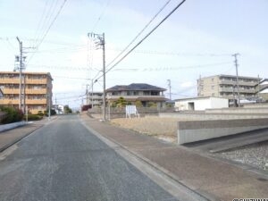 【仲介手数料不要、建築条件なし】袋井市愛野南4丁目分譲地内の角地の画像