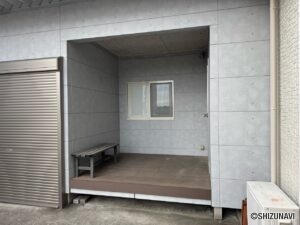 ガレージ　別角度です。