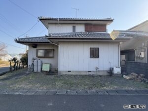 築38年の戸建になります