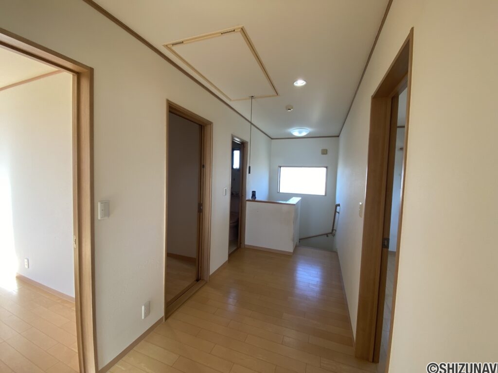 磐田市松之木島　中古住宅の画像