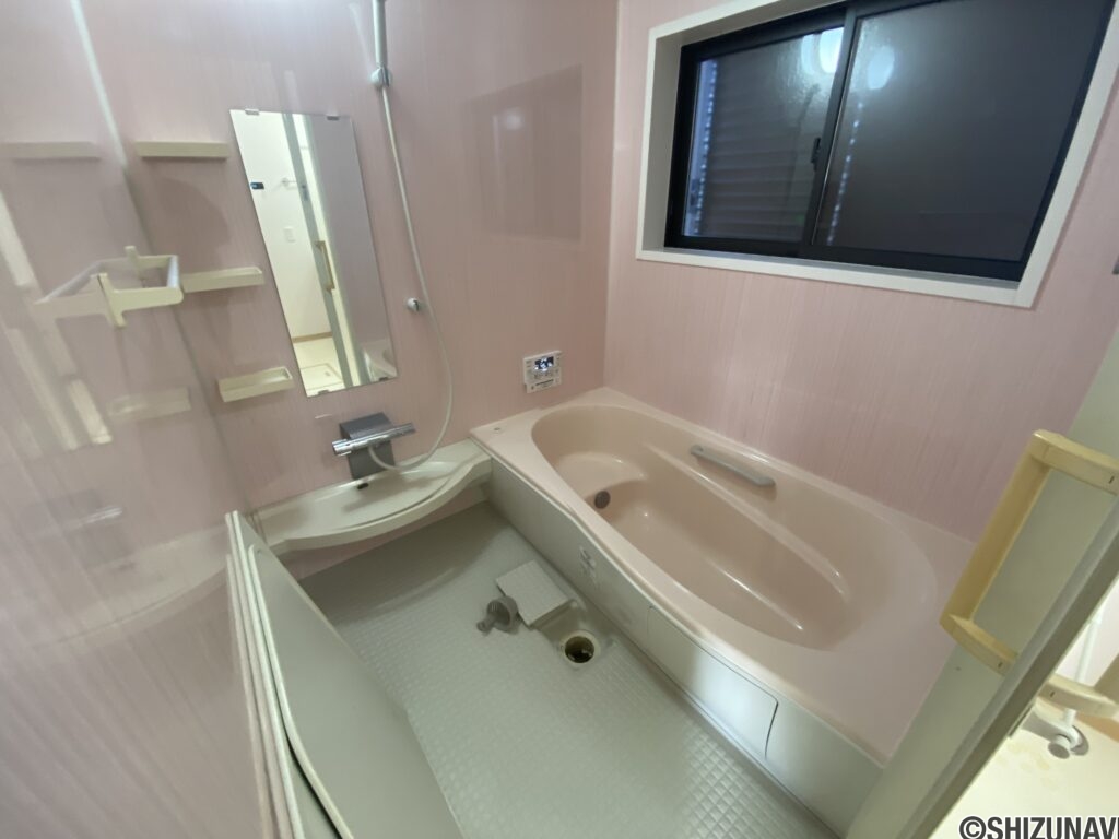 磐田市松之木島　中古住宅の画像