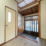 空き家買取専科　石津中町　玄関