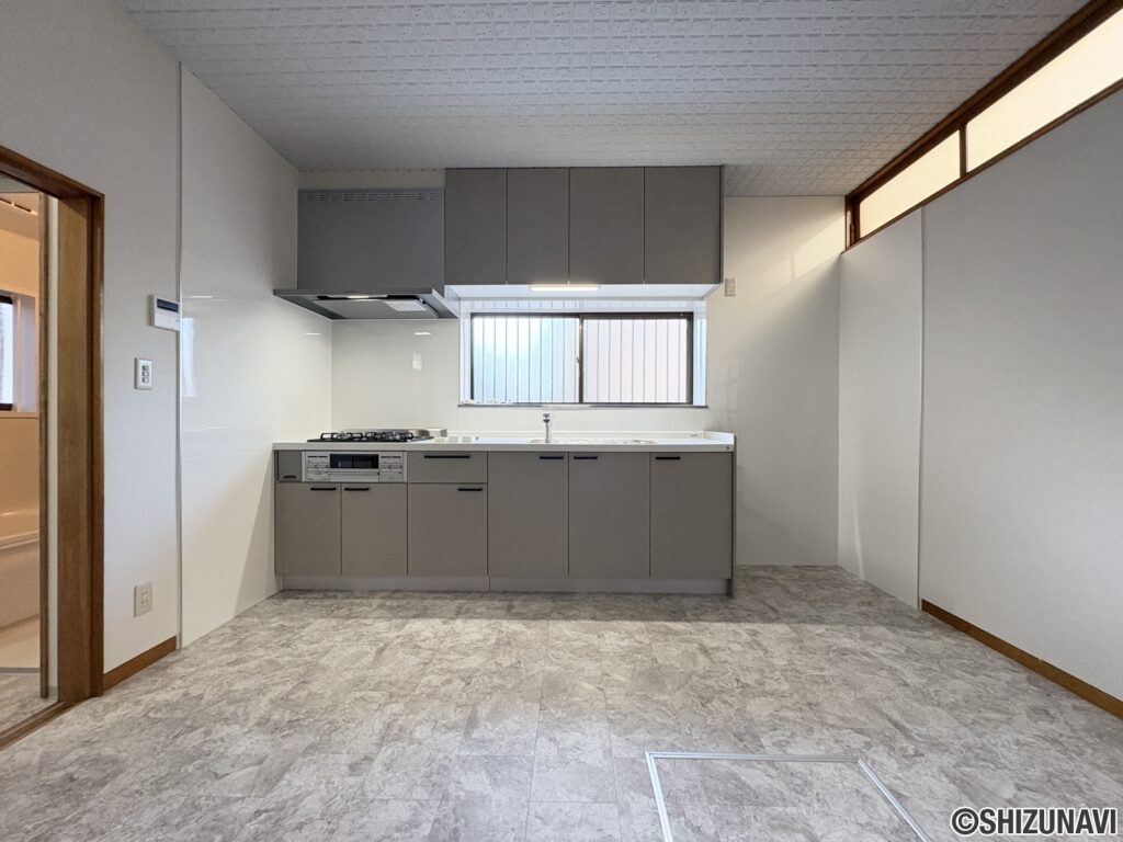 空き家買取専科　石津中町　キッチン