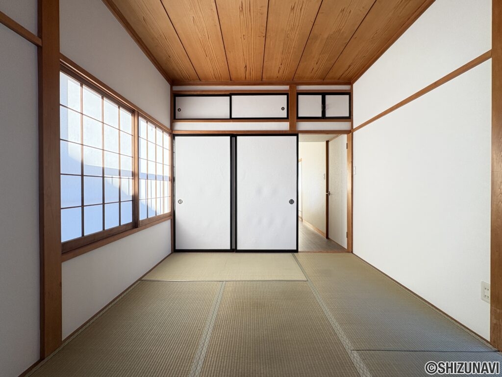 空き家買取専科　石津中町　2階6畳和室