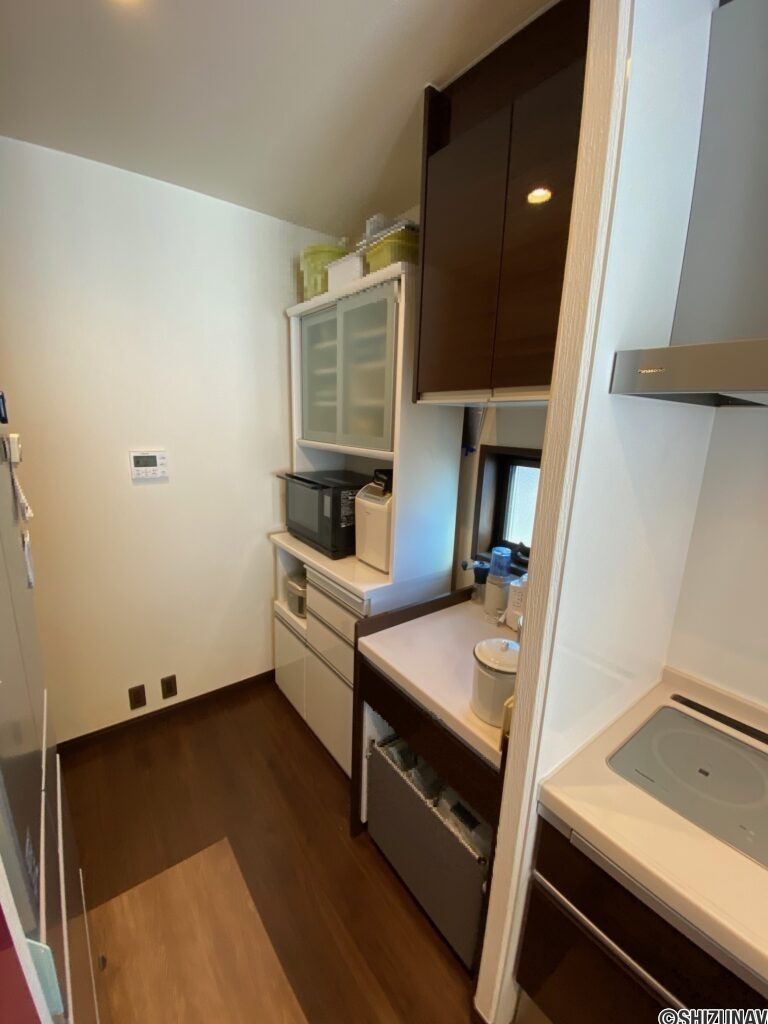 キッチン収納庫