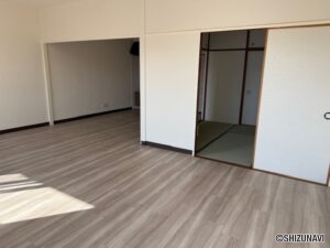 リフォーム済み、東カンマンション306号室、静岡市駿河区曲金3丁目の画像