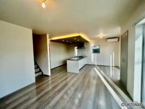 【仲介手数料不要】駿河区西島　2023年築　4LDKの戸建　の画像