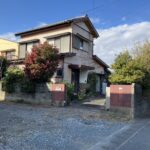 解体更地渡しを予定しております。