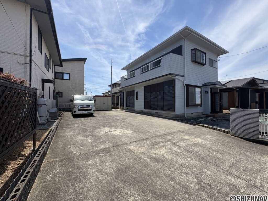 【リフォーム済】袋井市梅山　4SLDK　の画像