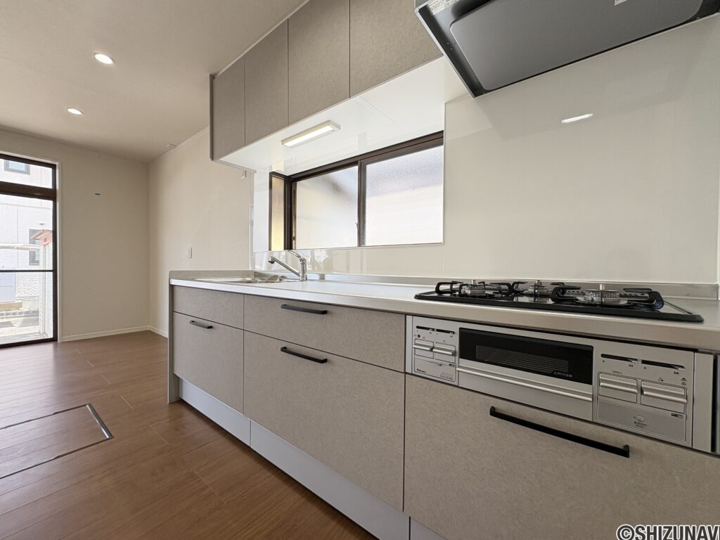 【リフォーム済】袋井市梅山　4SLDK　の画像