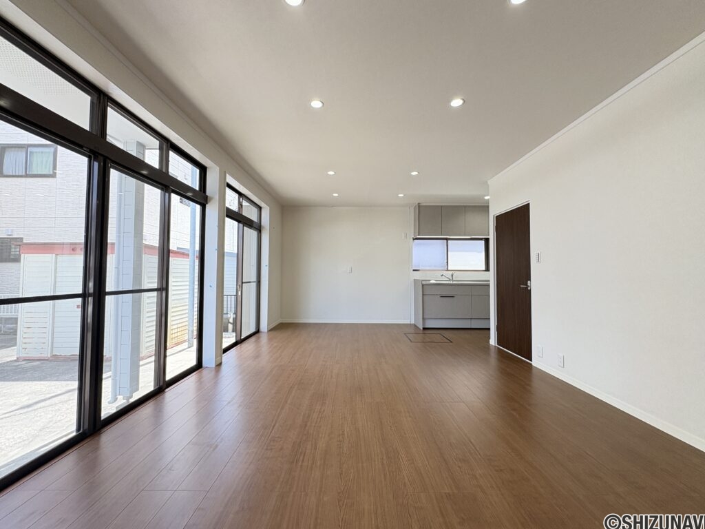 【リフォーム済】袋井市梅山　4SLDK　の画像