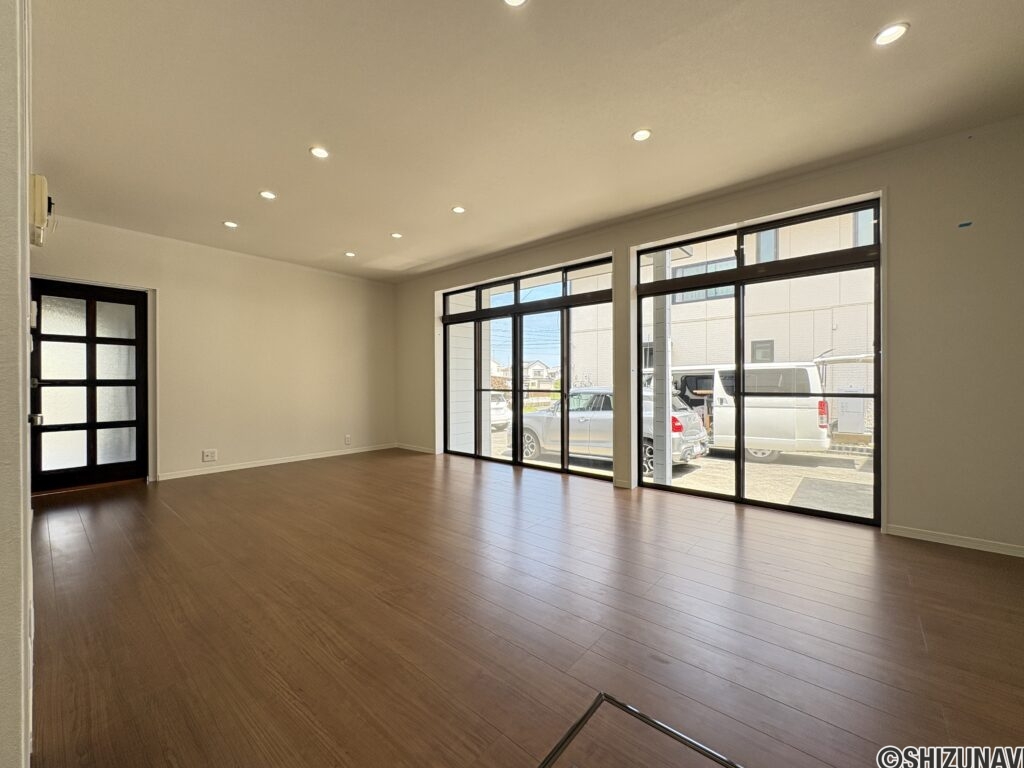 【リフォーム済】袋井市梅山　4SLDK　の画像