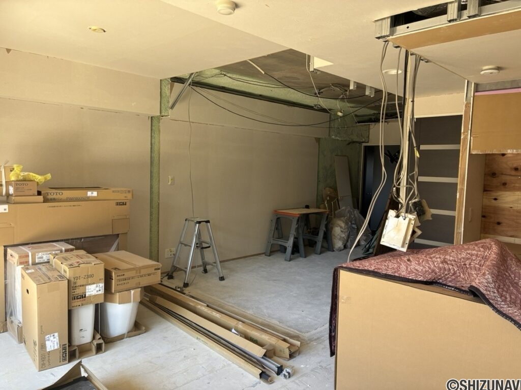 室内リフォーム中です。