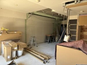 室内リフォーム中です。