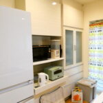 キッチンカップボード