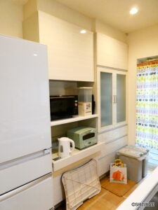 キッチンカップボード