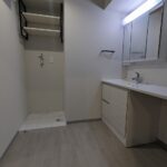 ウィンドリッヂ鷹匠　洗面室