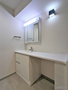 ウィンドリッヂ鷹匠　洗面室