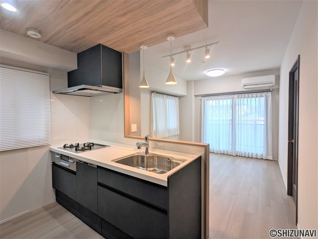 ウィンドリッヂ鷹匠　LDK